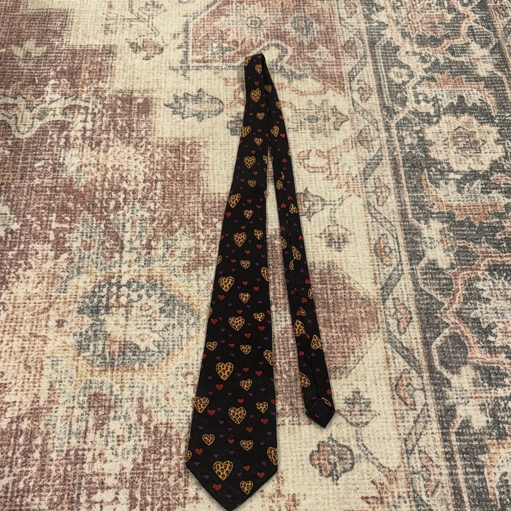 Vintage 1998 Nicole Miller Silk Tie, Cheetah Heart Print